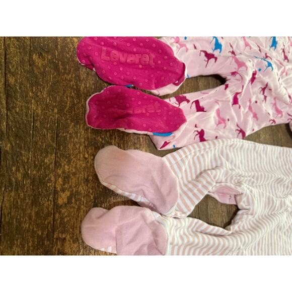 Leveret Footed Pajamas (set of 2) - Picture 8 of 8